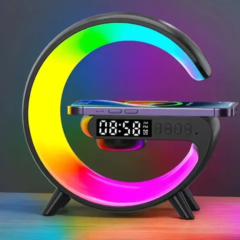 Reloj despertador con luz RGB y carga inalámbrica